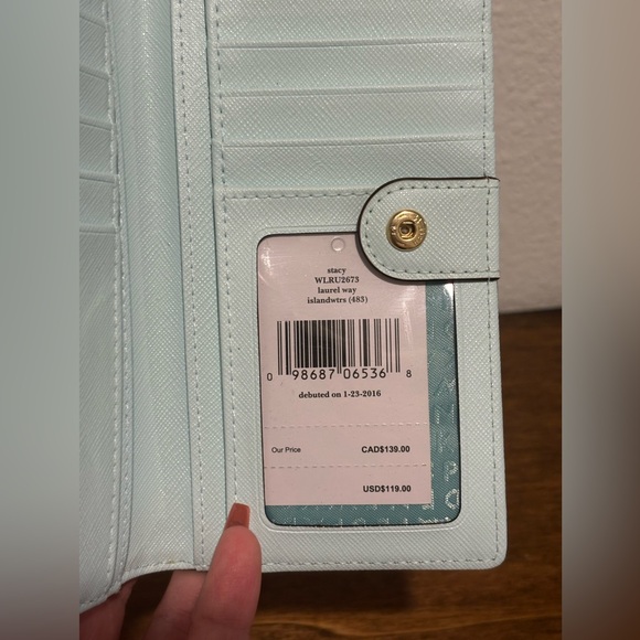 Kate Spade Teal wallet - Picture 6 of 7